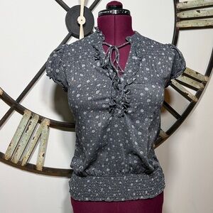 Papaya Floral Gray Top